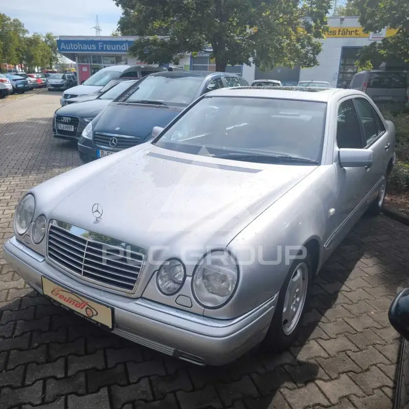 1997 Mercedes Benz E 230