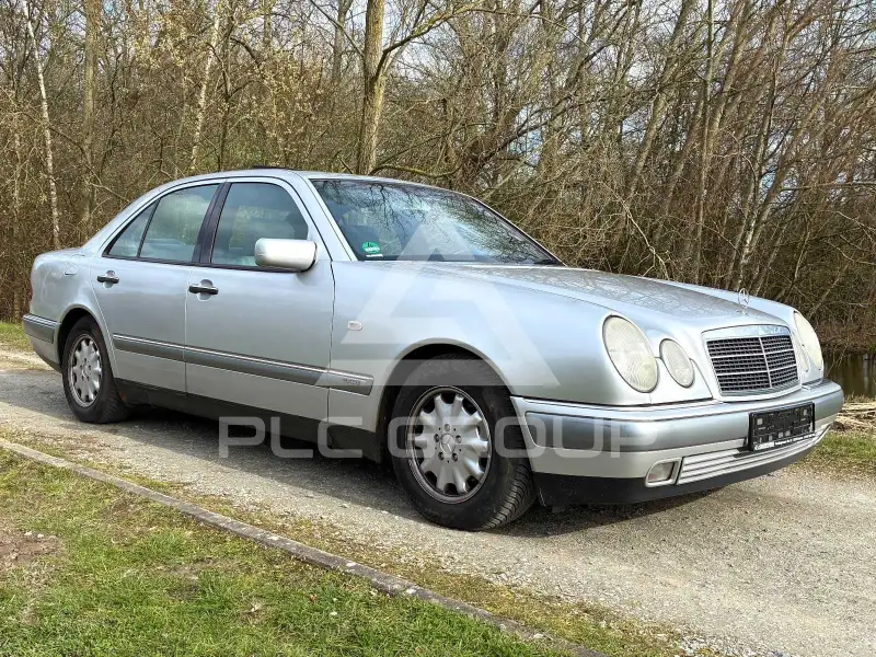 1997 Mercedes Benz E 230