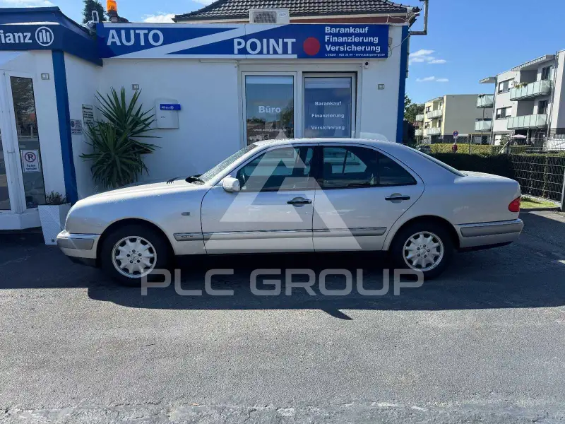 1997 Mercedes Benz E 230