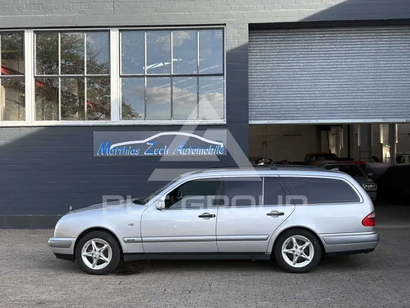 1997 Mercedes Benz E 230