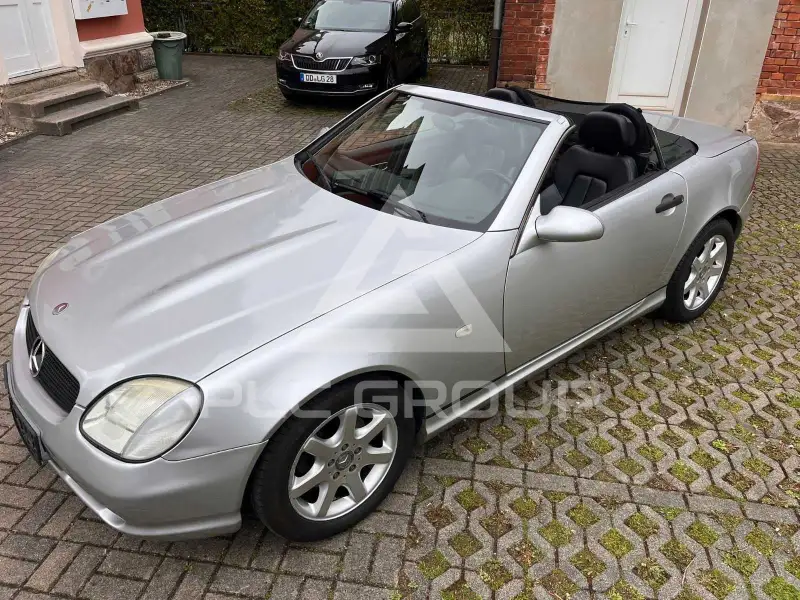 1997 Mercedes Benz SLK 200