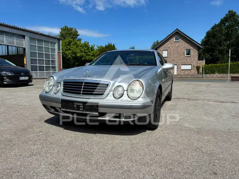 1997 Mercedes Benz CLK 200
