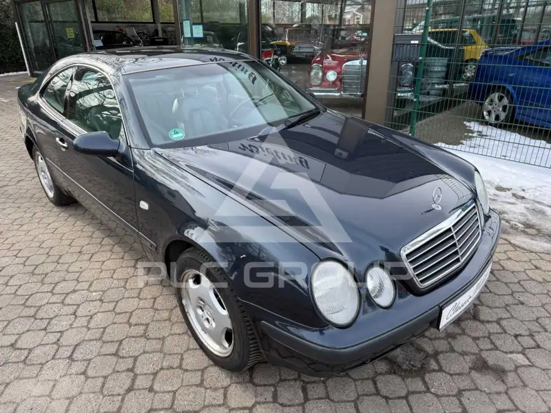 1997 Mercedes Benz CLK 200