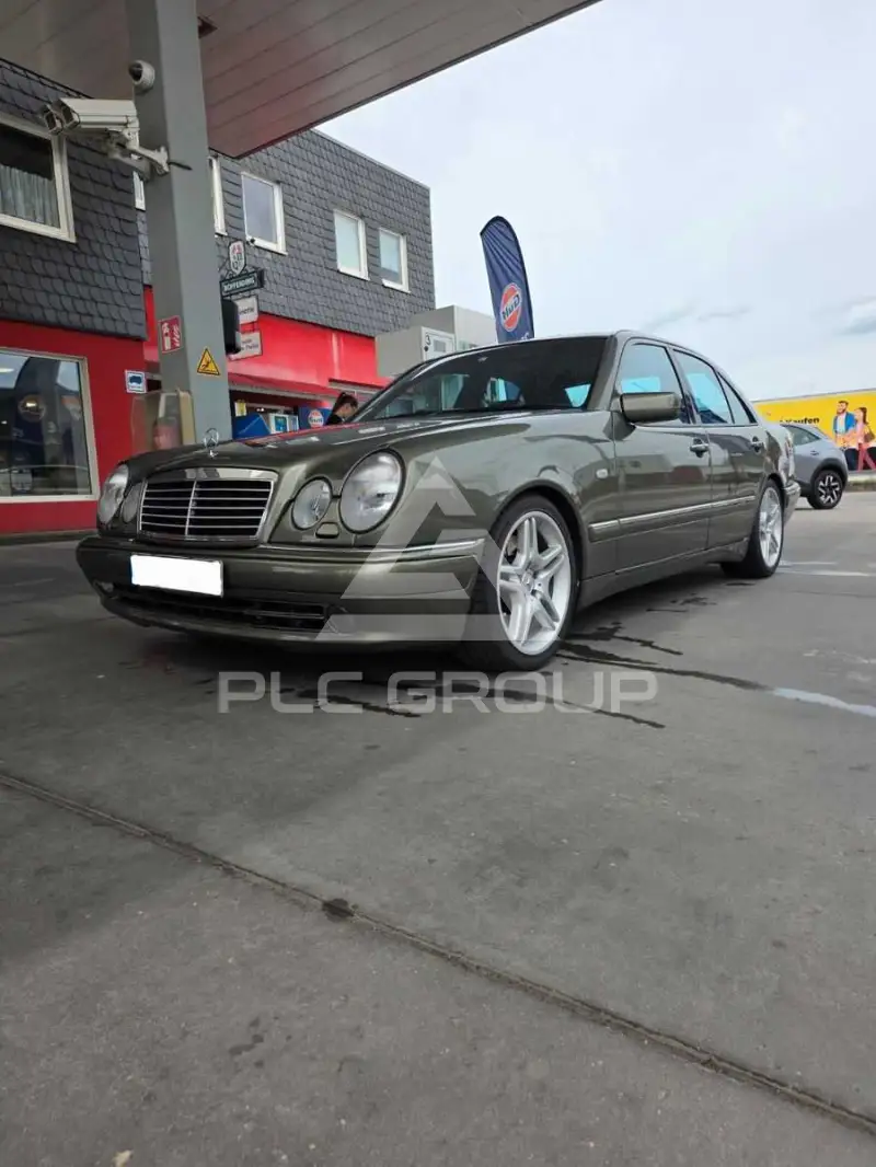 1997 Mercedes Benz E 50
