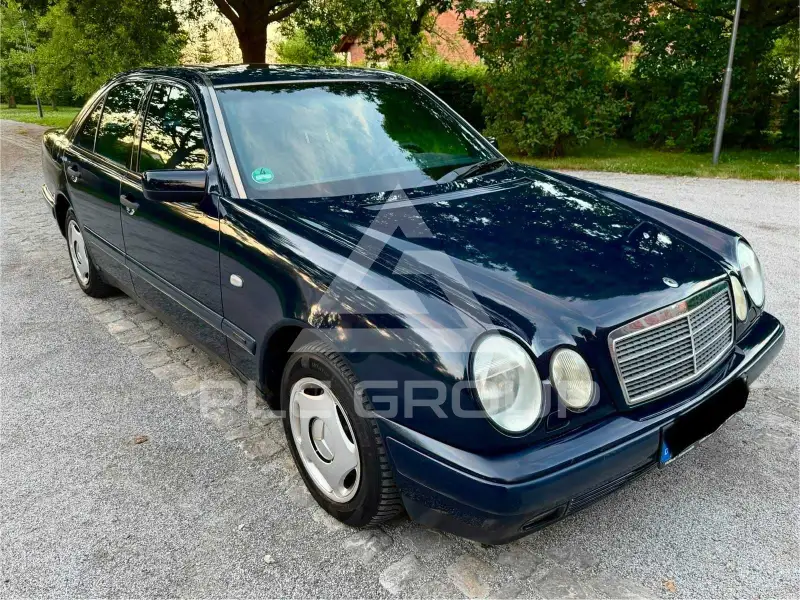 1997 Mercedes Benz E 200