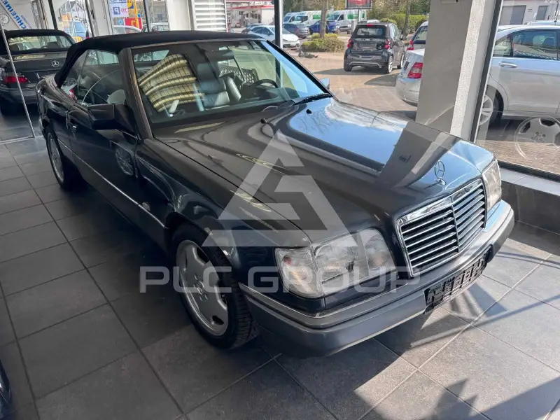 1997 Mercedes Benz E 220
