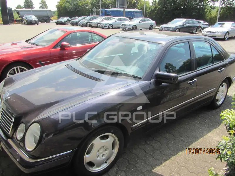 1997 Mercedes Benz E 240
