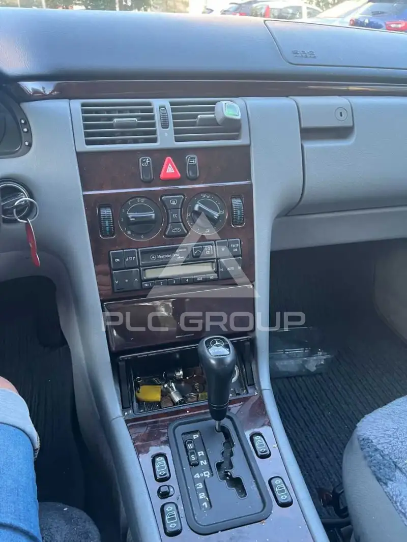 1997 Mercedes Benz E 290