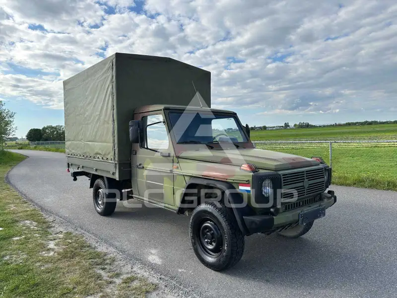 1997 Mercedes Benz G 230
