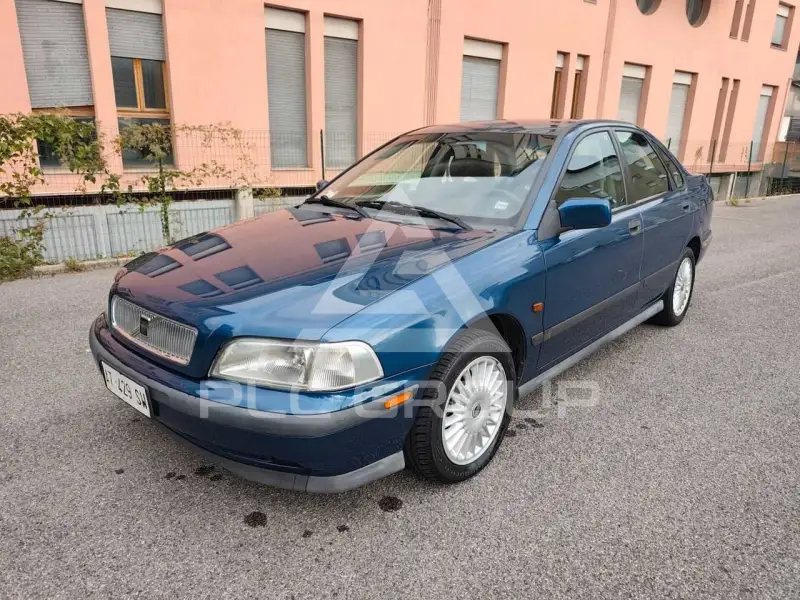 1997 Volvo S40