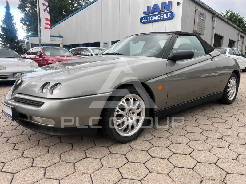 1997 Alfa Romeo Spider
