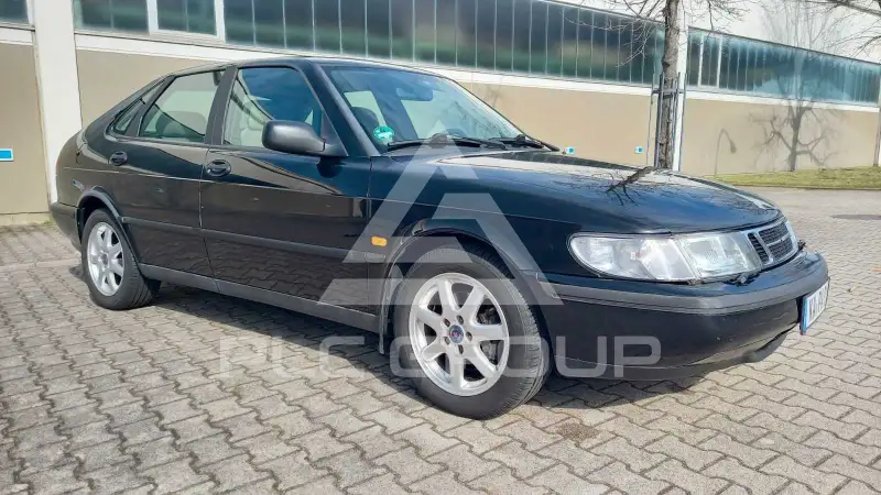 1997 SAAB 900