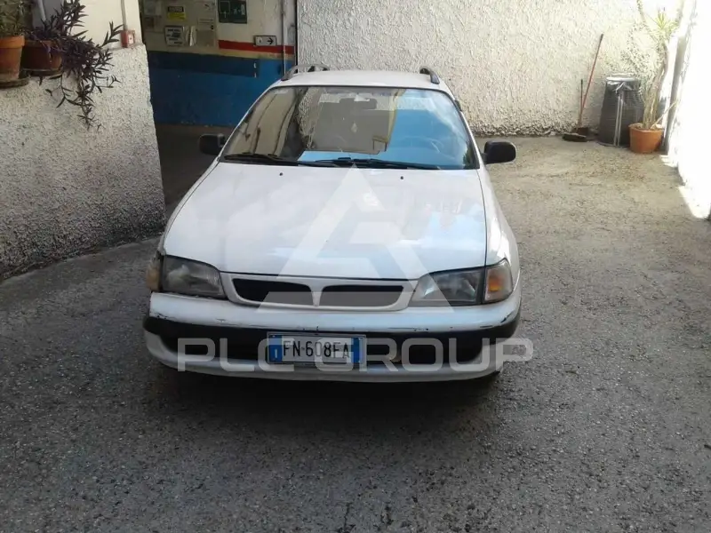 1997 Toyota Carina
