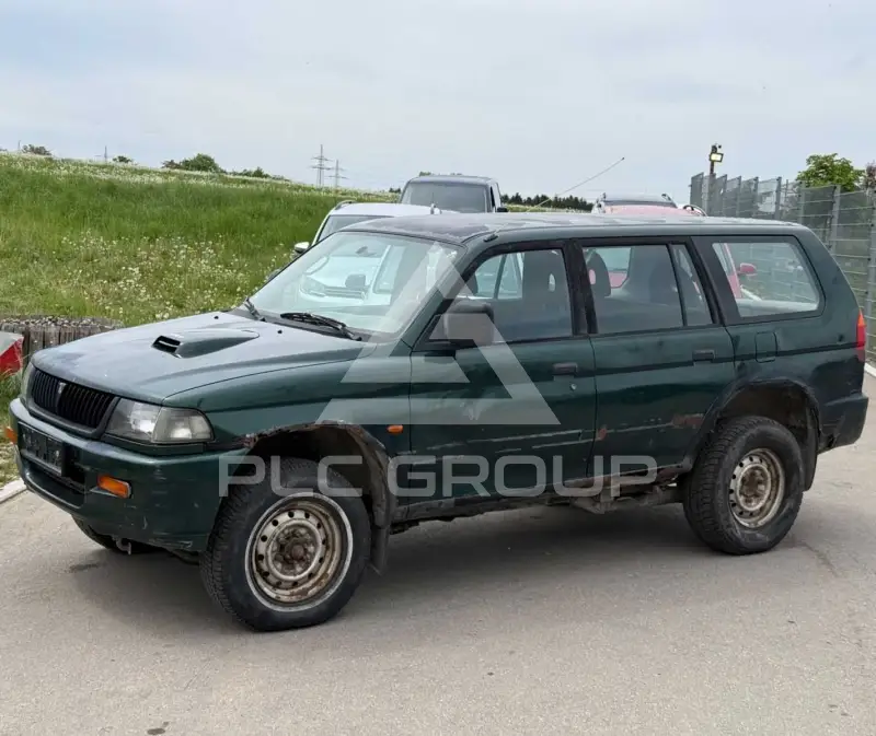 1998 Mitsubishi PAJARO