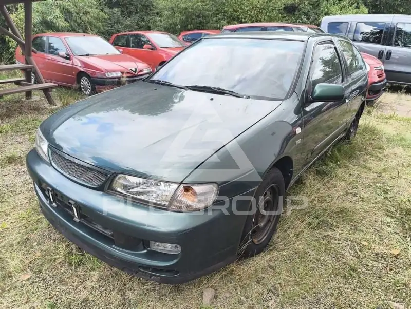 1998 Nissan ALMERA