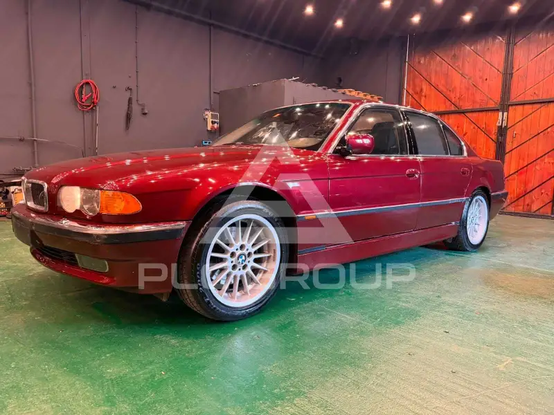 1998 BMW 750