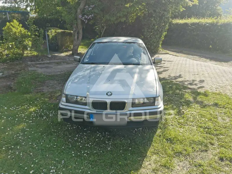 1998 BMW 316