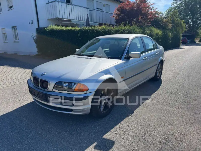 1998 BMW 320