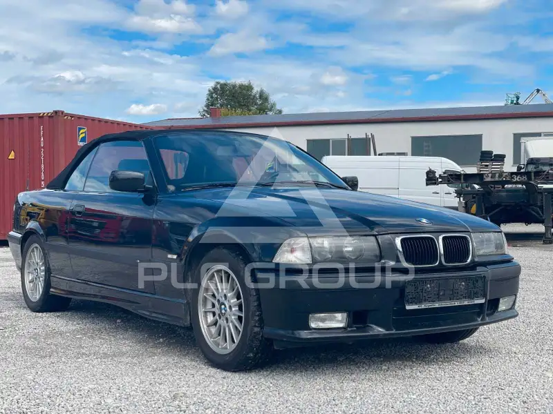 1998 BMW 320