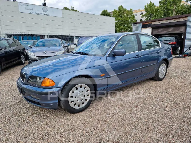 1998 BMW 320
