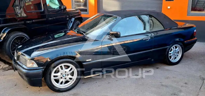 1998 BMW 320