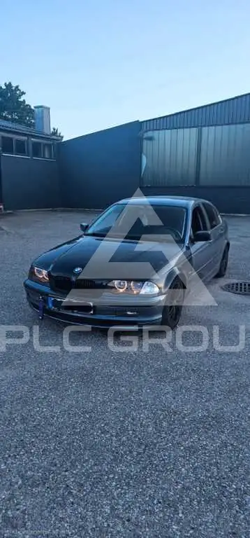 1998 BMW 320
