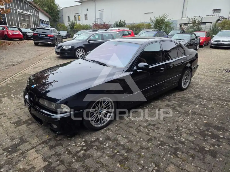 1998 BMW M5
