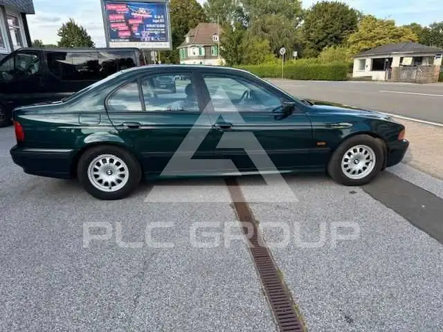 1998 BMW 520