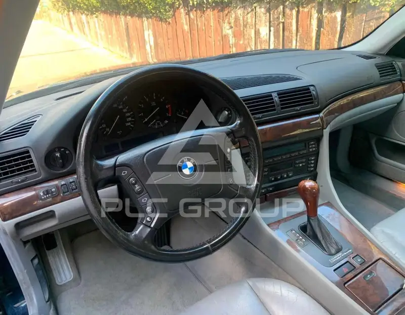 1998 BMW 735