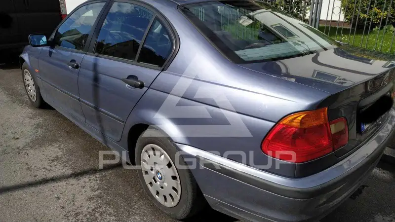 1998 BMW 318