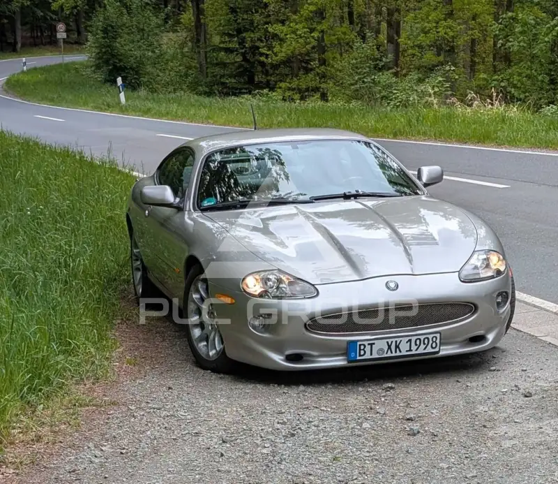 1998 Jaguar XK8
