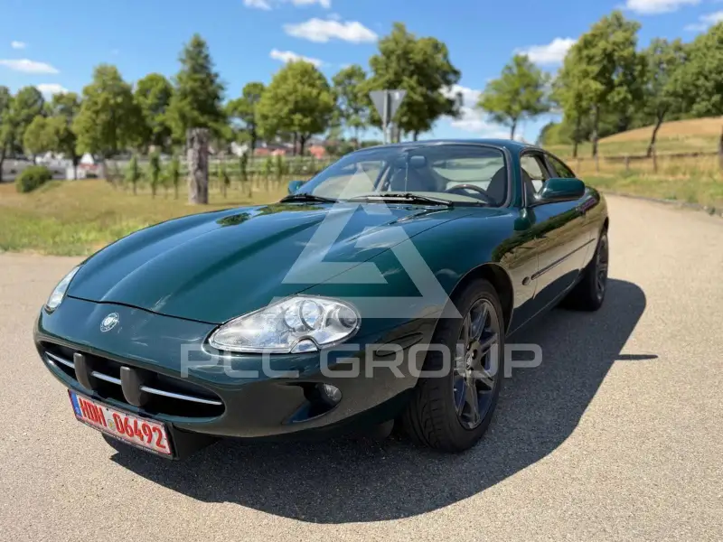 1998 Jaguar XK8