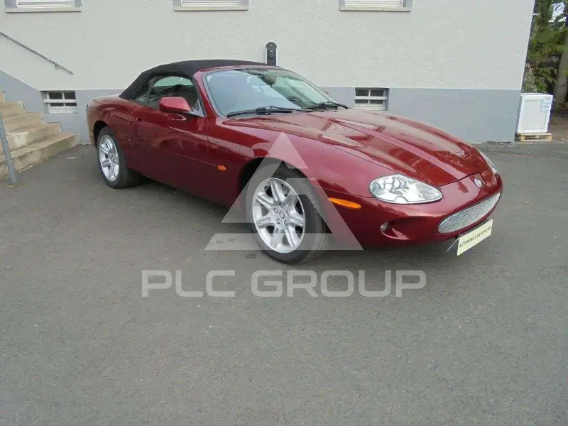1998 Jaguar XK8