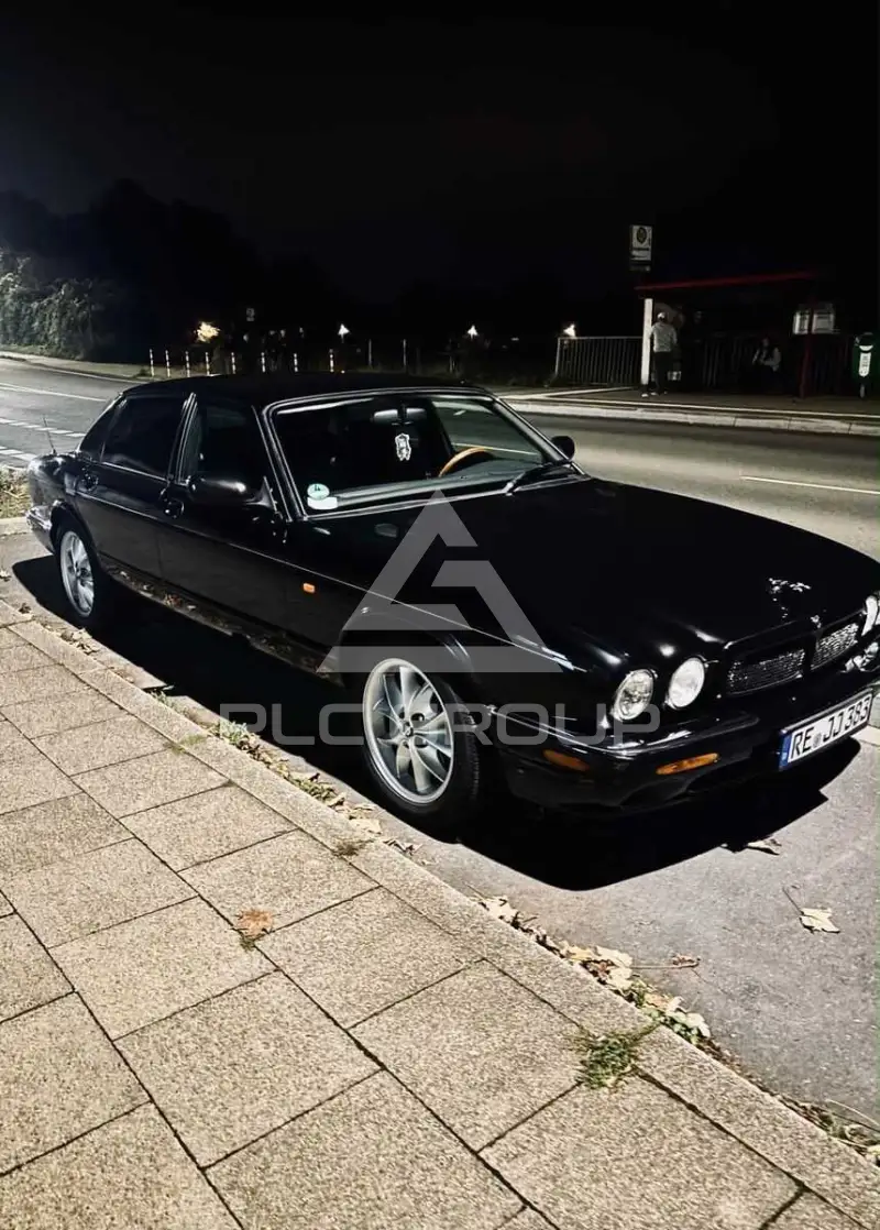 1998 Jaguar XJ