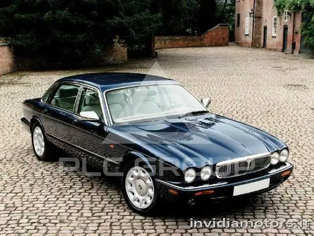 1998 Jaguar XJ