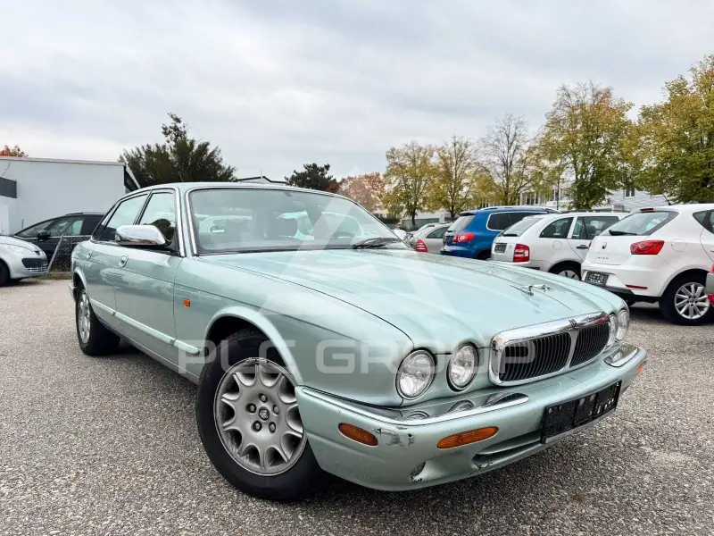 1998 Jaguar XJ
