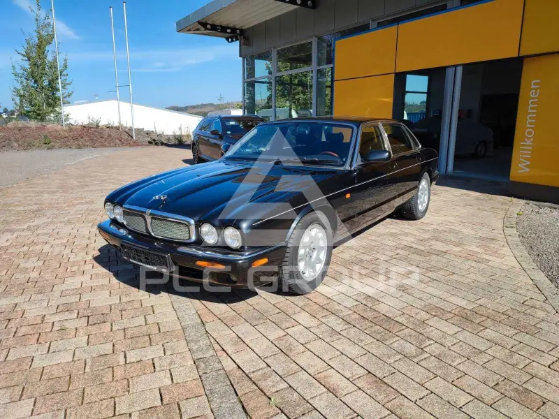 1998 Jaguar XJ