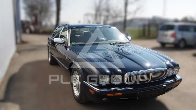 1998 Jaguar Daimler