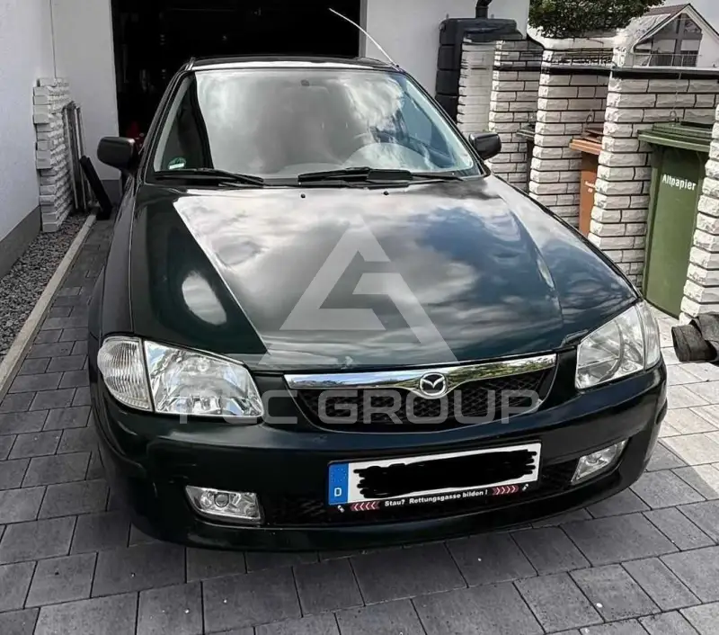 1998 Mazda 323