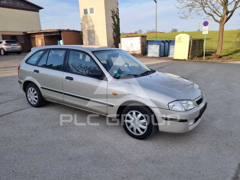 1998 Mazda 323