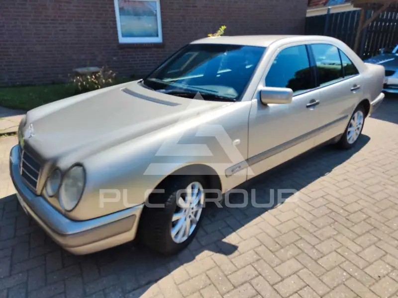 1998 Mercedes Benz 240