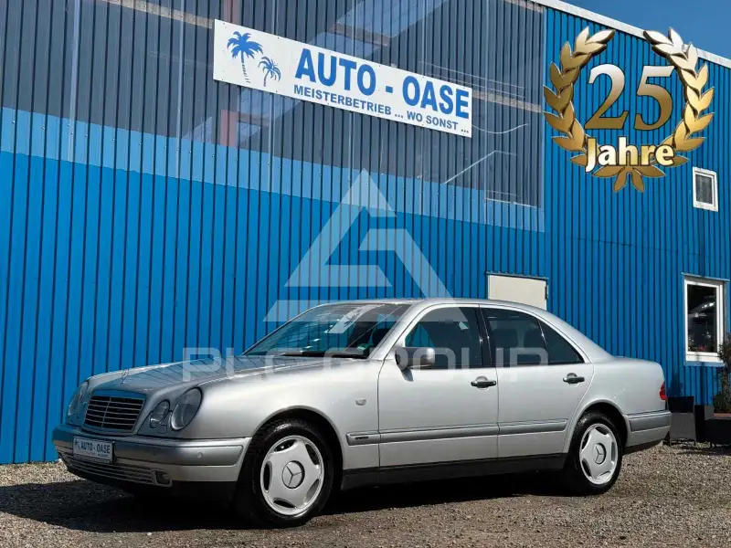 1998 Mercedes Benz E 280