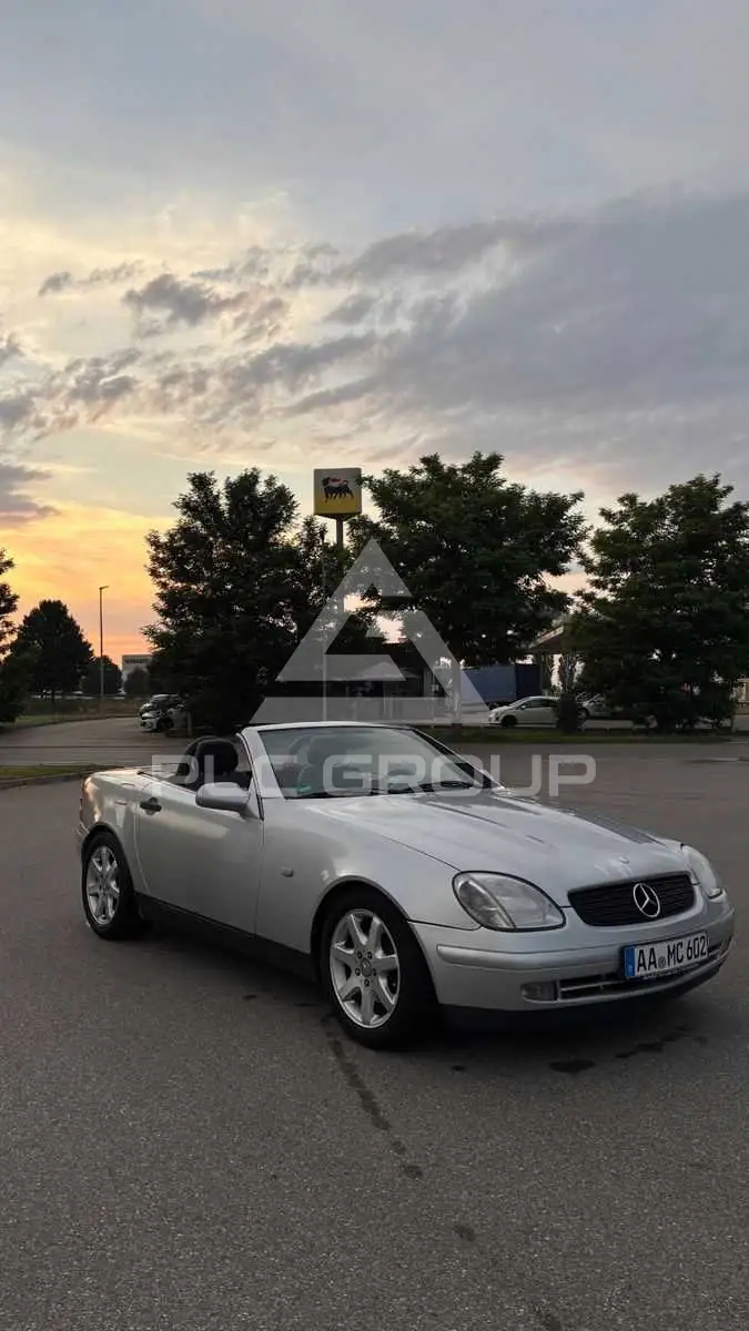 1998 Mercedes Benz SLK 200
