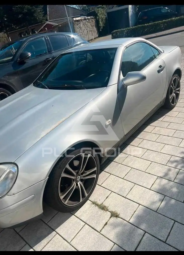 1998 Mercedes Benz SLK 200