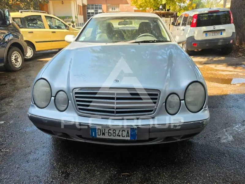 1998 Mercedes Benz CLK 200