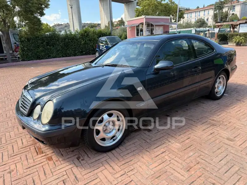 1998 Mercedes Benz CLK 200