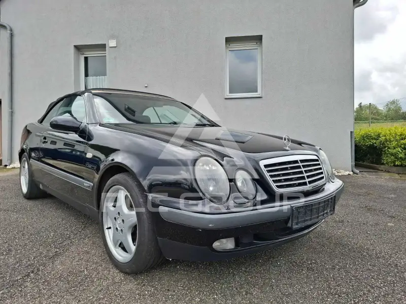 1998 Mercedes Benz CLK 320
