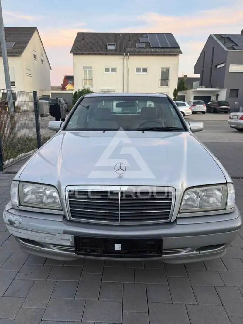 1998 Mercedes Benz C 220