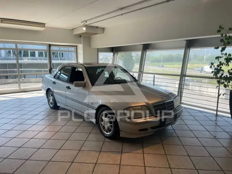 1998 Mercedes Benz C 220