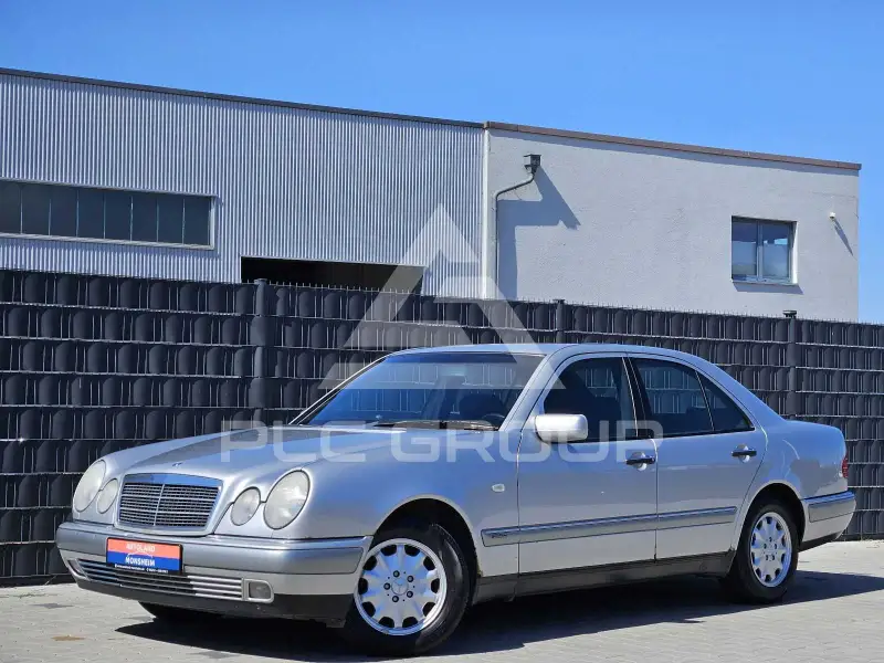 1998 Mercedes Benz E 200